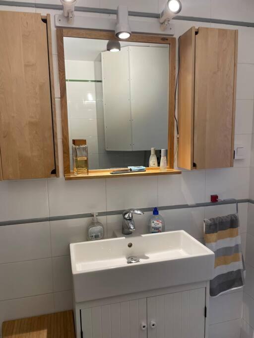 Apartamento Con Piscina En Llançà Exterior foto